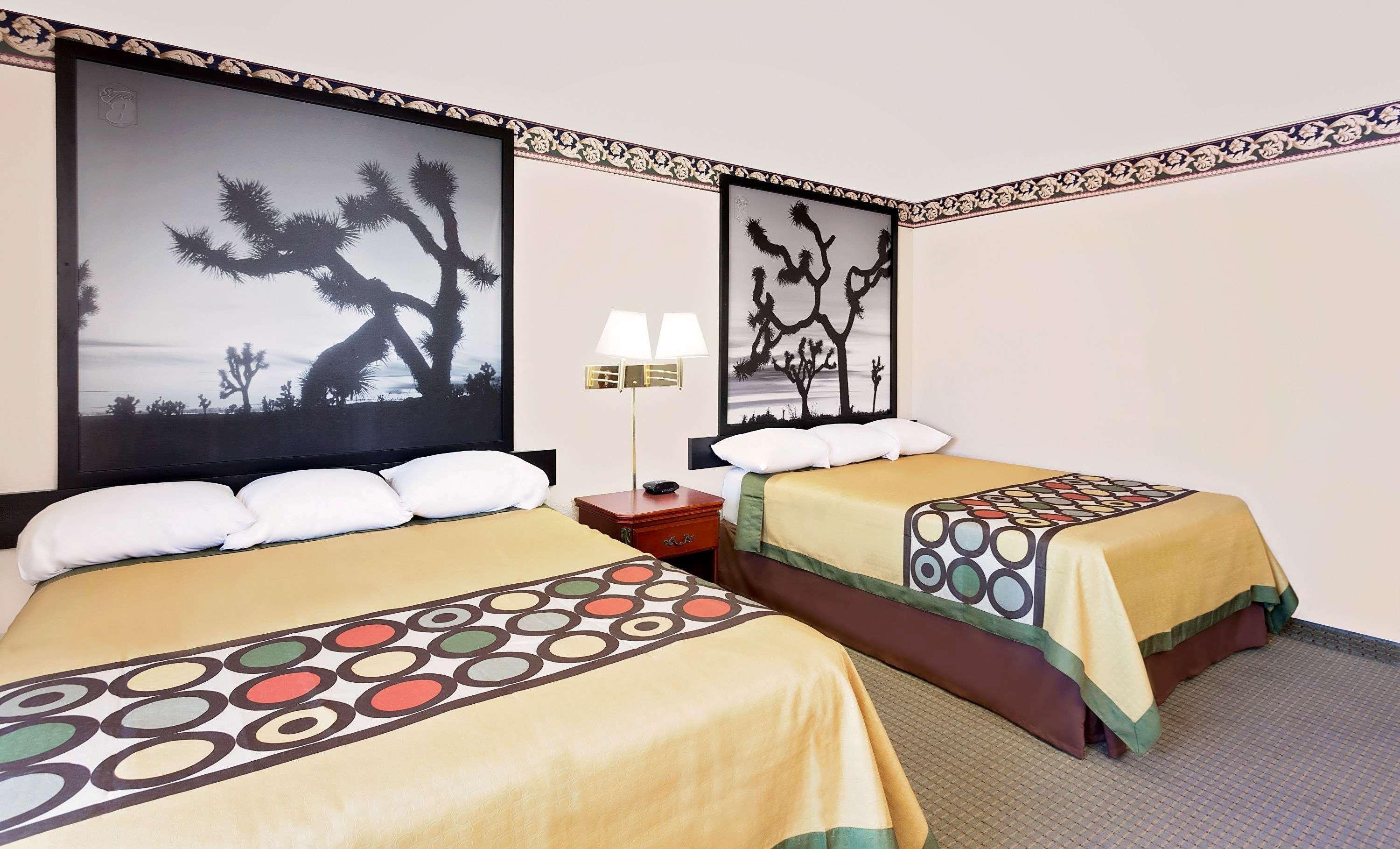 Super 8 By Wyndham Yucca Val/Joshua Tree Nat Pk Area Motel Юка Вали Екстериор снимка