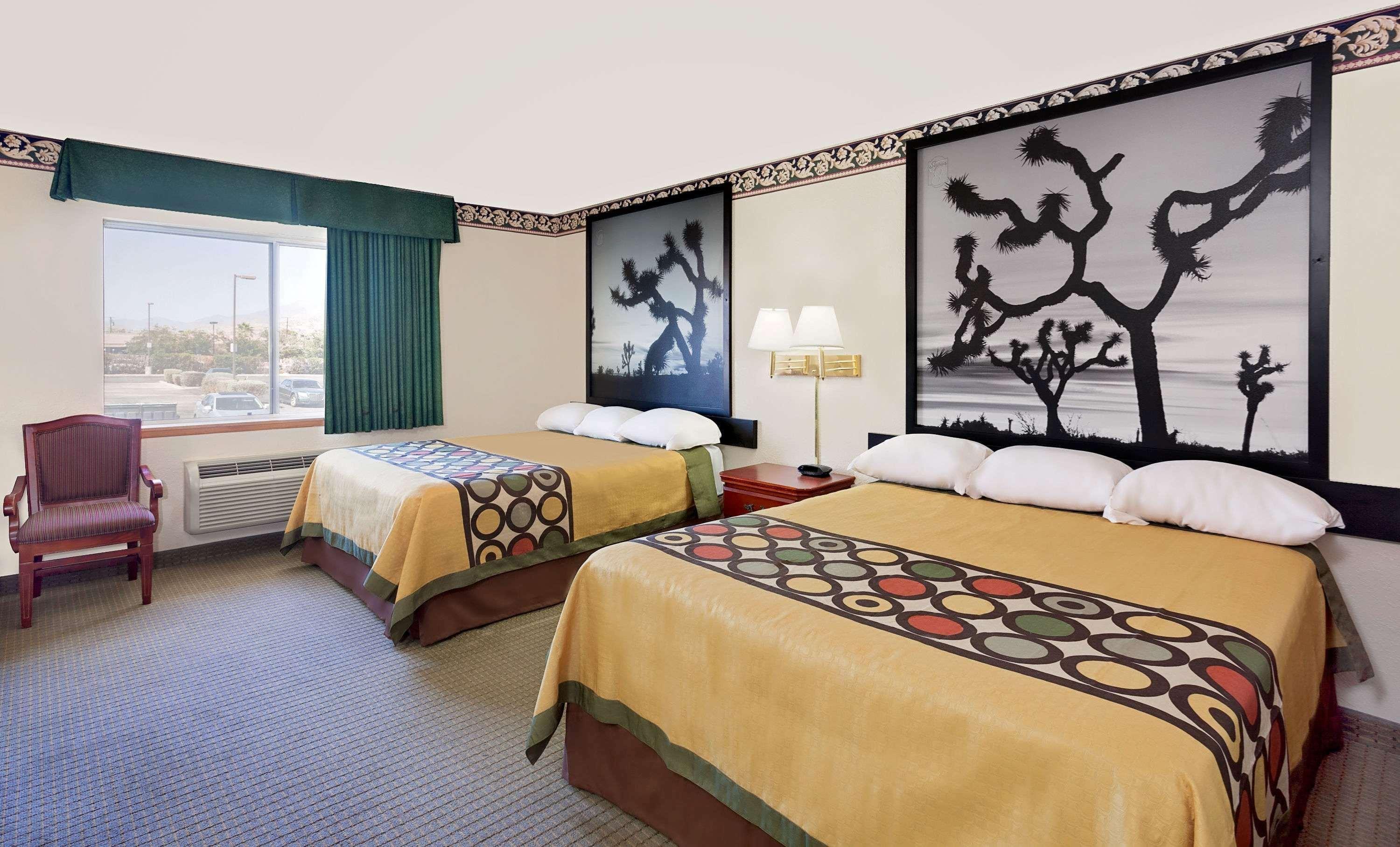 Super 8 By Wyndham Yucca Val/Joshua Tree Nat Pk Area Motel Юка Вали Екстериор снимка